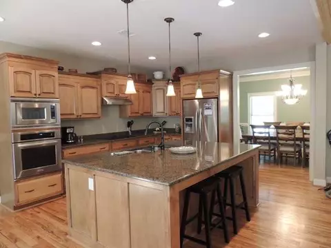 810 Gate View Ct, Seneca, SC 29672 photo 8