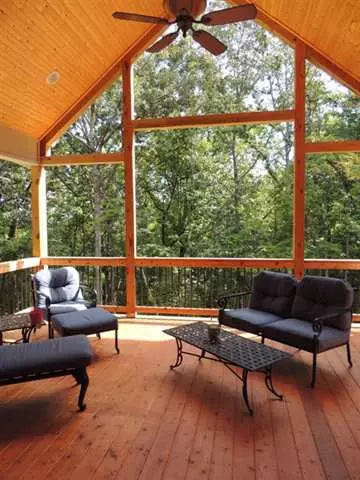 810 Gate View Ct, Seneca, SC 29672 photo 9