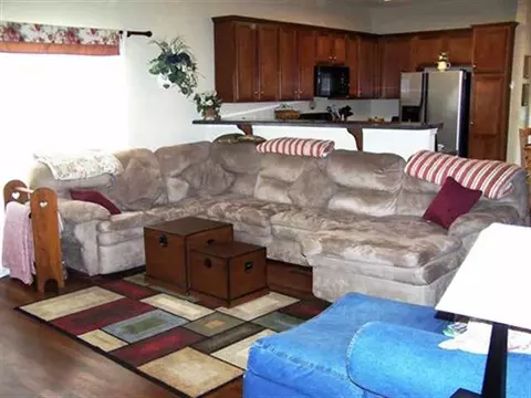 110 Pin Oak Ct, Easley, SC 29642 photo 8