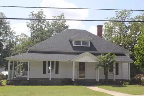 204 Brock Ave, Honea Path, SC 29654 photo 1