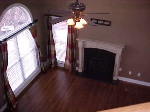 122 Commons Dr, Easley, SC 29642 photo 2