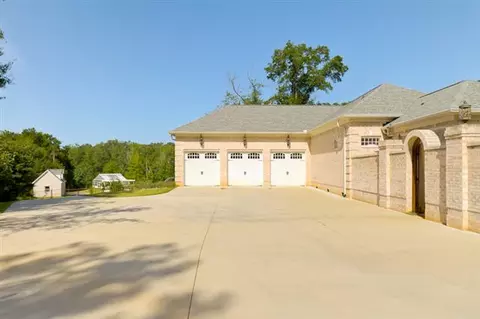 1308 Circle Rd, Easley, SC 29642 photo 3