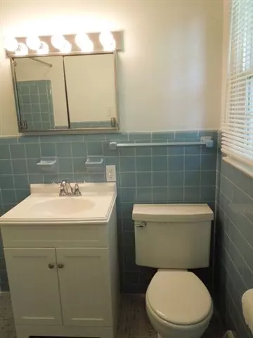 14 Duke St, Pendleton, SC 29670 photo 10