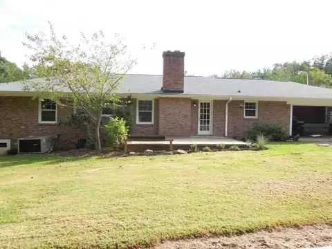 14 Duke St, Pendleton, SC 29670 photo 5