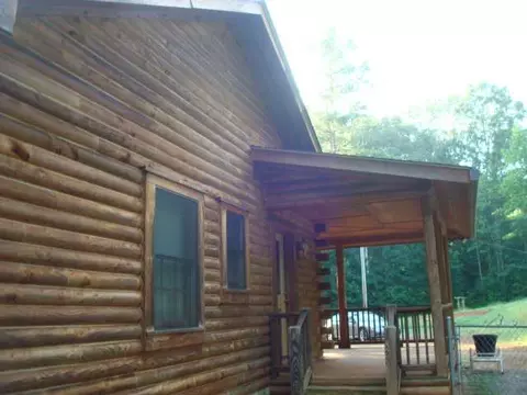 366 White Oak Rd, Central, SC 29630 photo 3