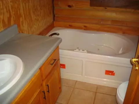 366 White Oak Rd, Central, SC 29630 photo 13