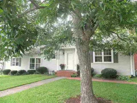 302 Parkway Dr, Easley, SC 29640 photo 2
