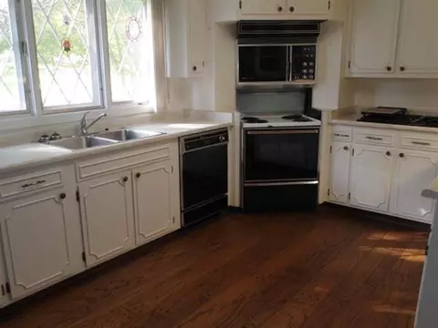420 Pace Valley Rd, Easley, SC 29640 photo 9
