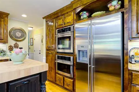 100 Shannondrive, Easley, SC 29642 photo 8