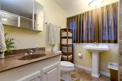 100 Shannondrive, Easley, SC 29642 photo 13