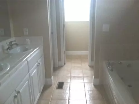 493 Hendricks Rd, Easley, SC 29642 photo 10