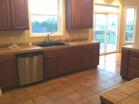 493 Hendricks Rd, Easley, SC 29642 photo 8