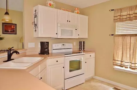 190 Grand Oak Cir, Pendleton, SC 29670 photo 9