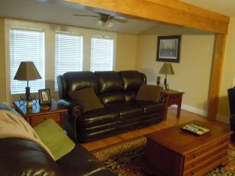 104 Finley Rd, Easley, SC 29642 photo 6