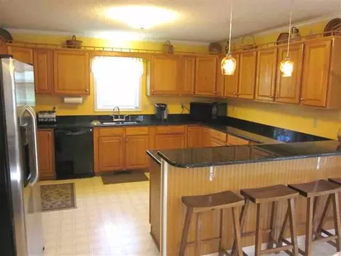 104 Crompton Dr, Pelzer, SC 29669 photo 7