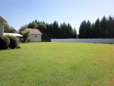 104 Crompton Dr, Pelzer, SC 29669 photo 11