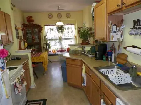 215 Spring Crossing Cir, Greer, SC 29650 photo 6