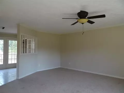 8 James St, Pelzer, SC 29669 photo 5