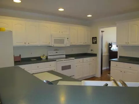 101 Wren Ct, Easley, SC 29642 photo 5
