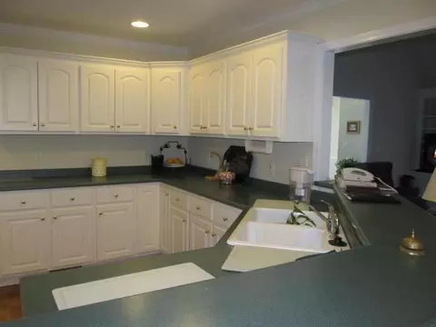 101 Wren Ct, Easley, SC 29642 photo 4