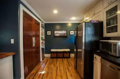 504 Cherry St, Pendleton, SC 29670 photo 4