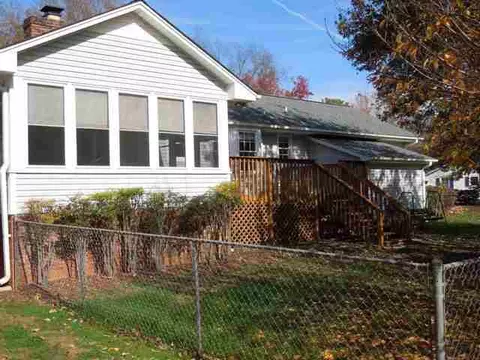 1014 E Queen St, Pendleton, SC 29670 photo 17