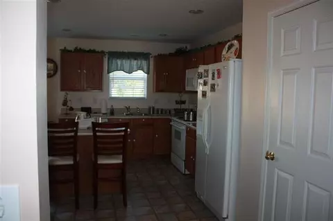 128 Cedar Glen Rd, Williamston, SC 29697 photo 5