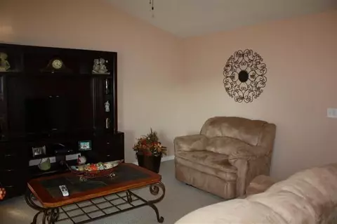128 Cedar Glen Rd, Williamston, SC 29697 photo 3