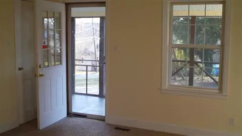 241 Jackson, Glendale, SC 29346 photo 2