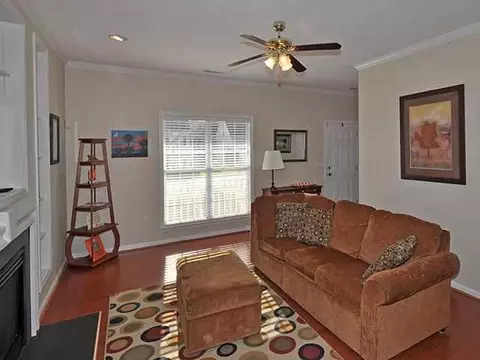 103 Rolling Oak Dr, Easley, SC 29642 photo 4