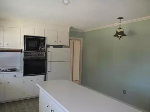 109 Robinall Dr, Easley, SC 29642 photo 8