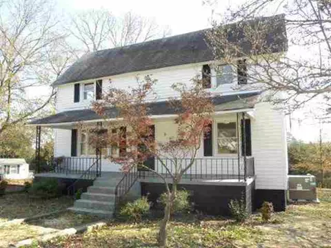 3 Front St, Pelzer, SC 29669 photo 2