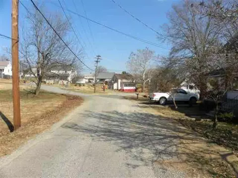 3 Front St, Pelzer, SC 29669 photo 24