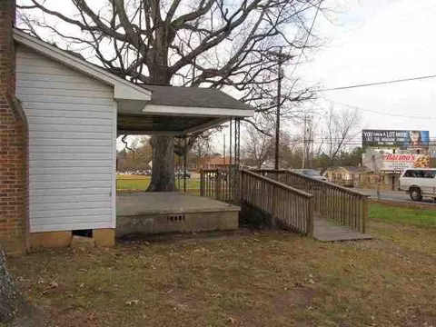 910 Pelzer Hwy, Easley, SC 29642 photo 4