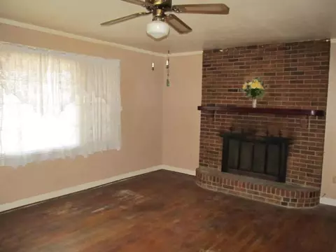 910 Pelzer Hwy, Easley, SC 29642 photo 5