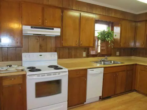 108 Pine Forest Dr, Easley, SC 29642 photo 9