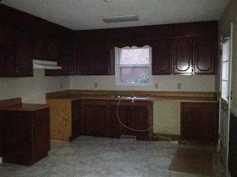 514 Hillside Dr, Walhalla, SC 29691 photo 4