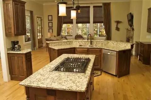 104 Baltusrol Ct #THE RESERVE AT LAKE KEOWE, Sunset, SC 29685 photo 6