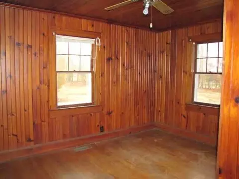 1308 Flat Rock Rd, Starr, SC 29684 photo 5