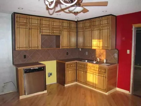 1308 Flat Rock Rd, Starr, SC 29684 photo 3