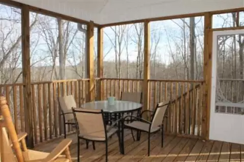 136 Pine Hill Dr, Pickens, SC 29671 photo 4