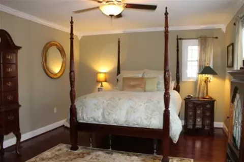 136 Pine Hill Dr, Pickens, SC 29671 photo 3