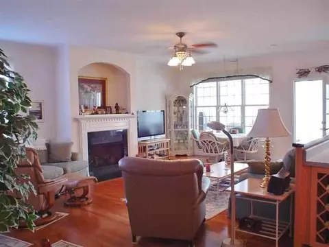 106 Green Chase E, Anderson, SC 29621 photo 3