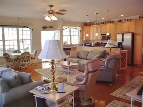 106 Green Chase E, Anderson, SC 29621 photo 5