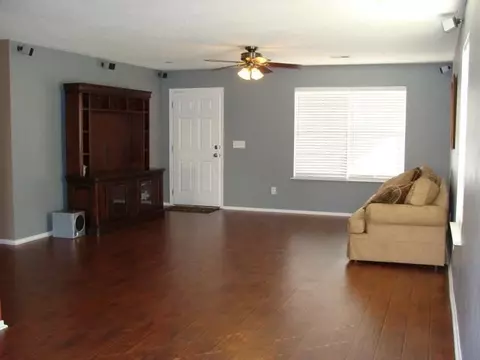 114 Hatters Ct, Easley, SC 29642 photo 3
