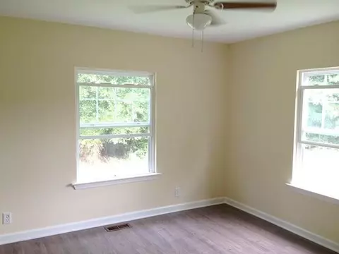107 Mockingbird Ln, Starr, SC 29684 photo 2