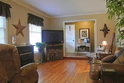100 Mountainview Dr, Central, SC 29630 photo 3