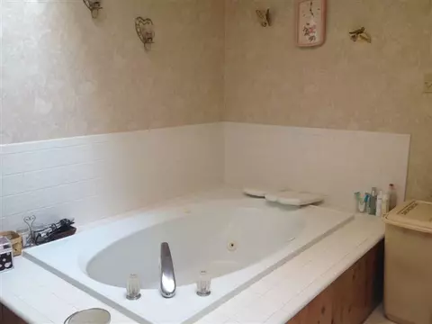 210 Waldrop Stone Rd, Central, SC 29630 photo 11