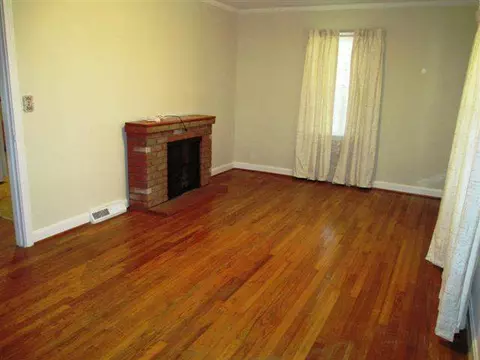 1304 E Park Ave, Anderson, SC 29624 photo 5