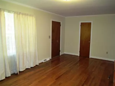 1304 E Park Ave, Anderson, SC 29624 photo 3